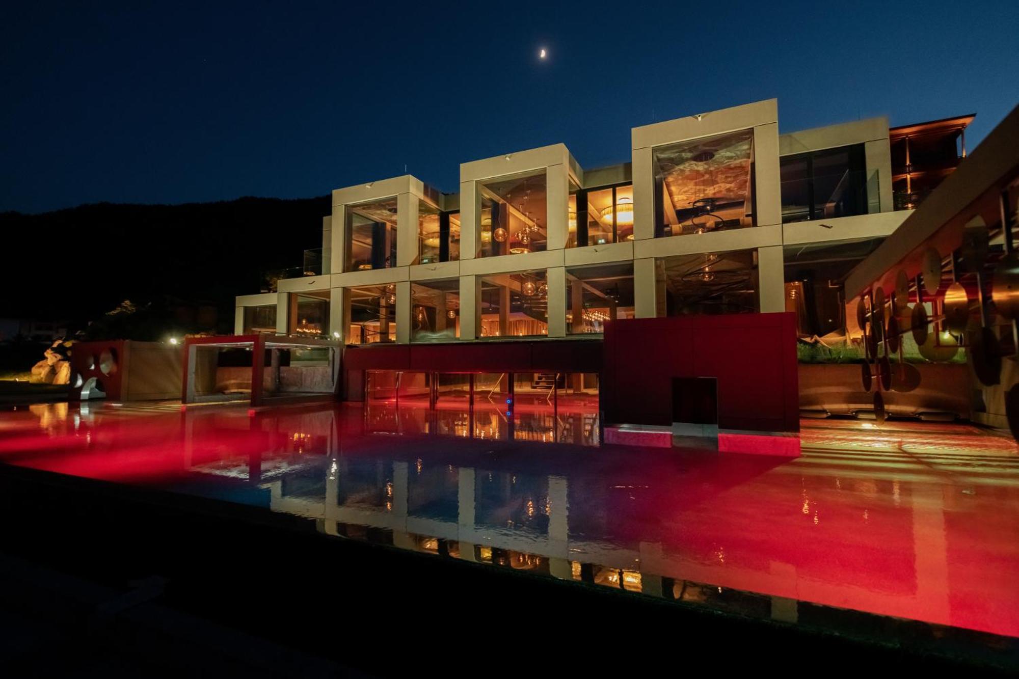 Mohr Life Resort Lermoos Exterior photo
